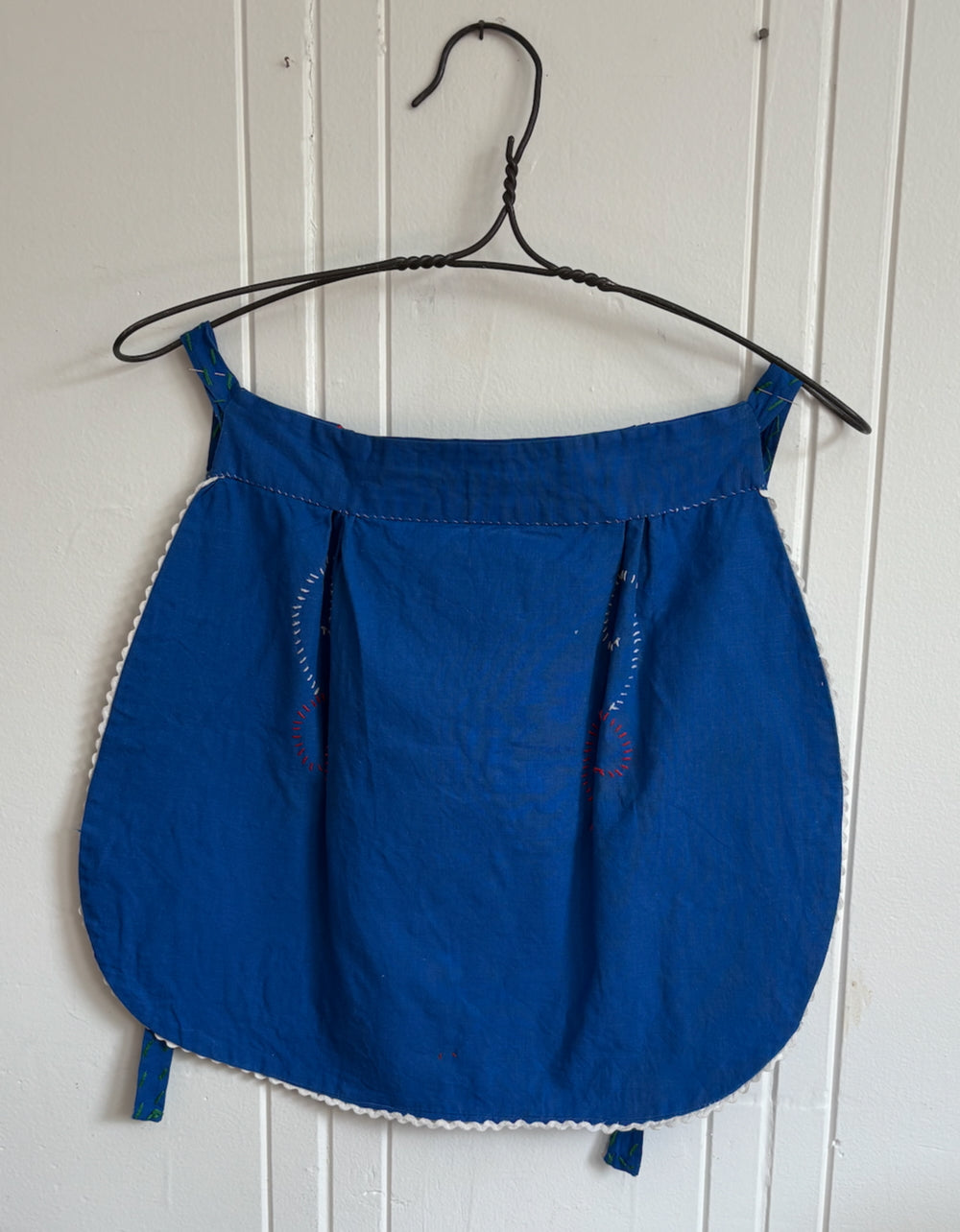 Sassy's hand stitched Portugal apron