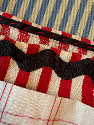 red and white cotton tote bag edge detail