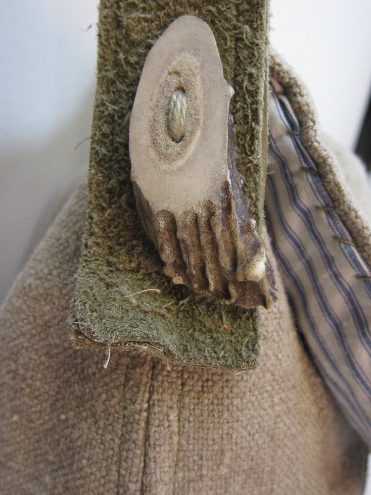Handmade linen lug-around bag 