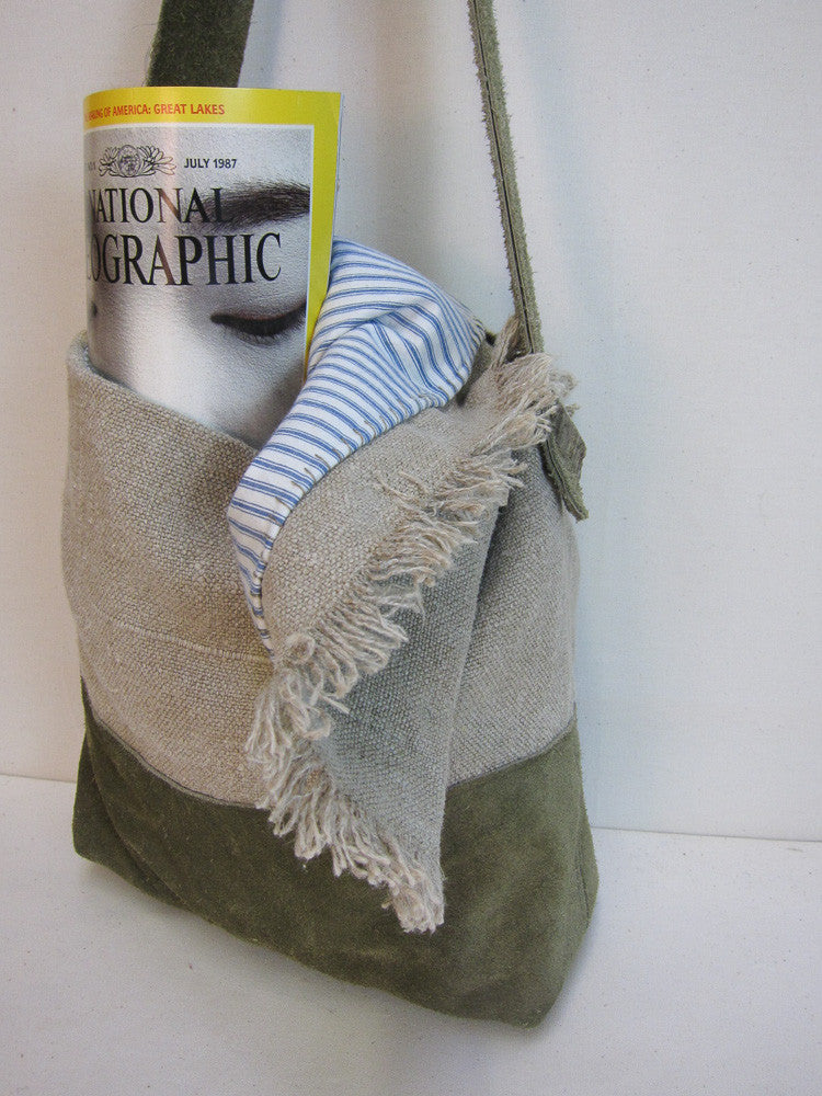 Handmade linen lug-around bag 