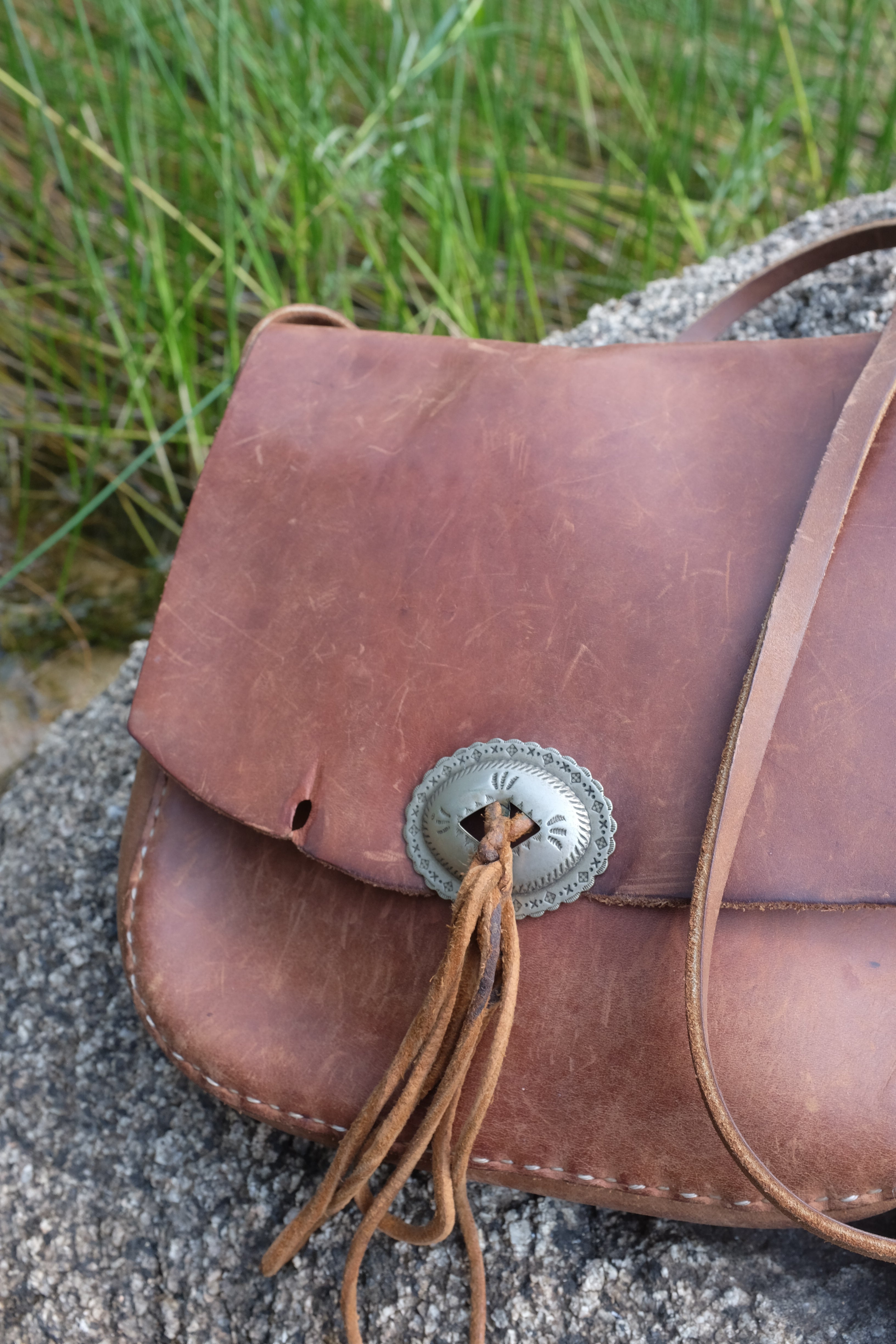 Vintage Hand Tooled Embossed Leather Purse Bag Eagle Print Brown &  Tan-Beautiful | eBay