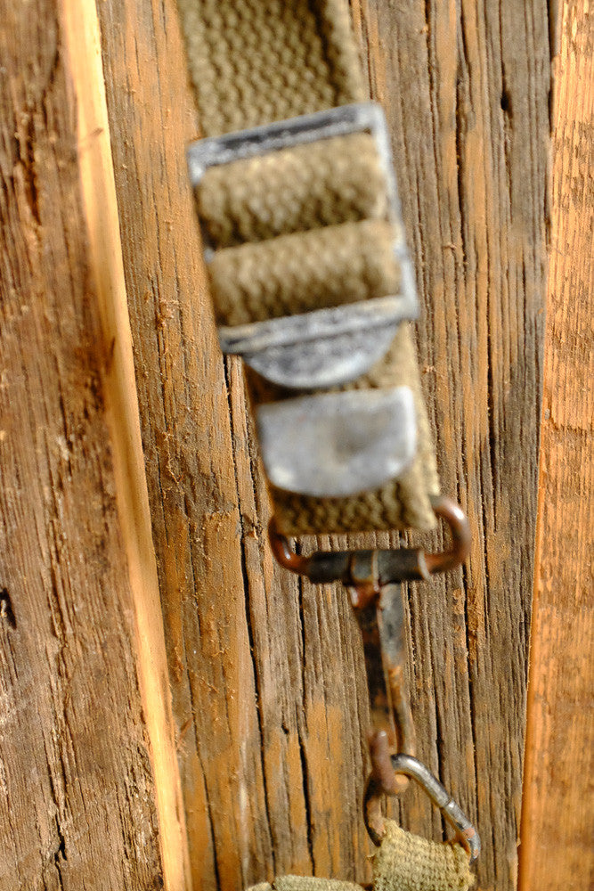 Vintage Army Shoulder Bag Strap Detail