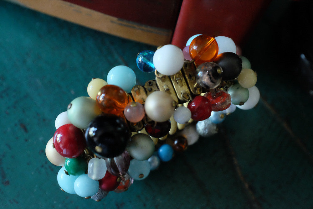 Vintage multi-colored beaded bracelet