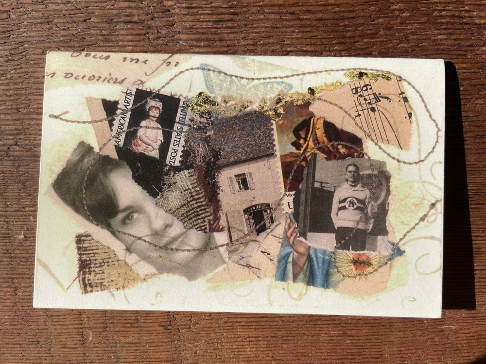 Gentleman's pack of printed cards with romantic themes