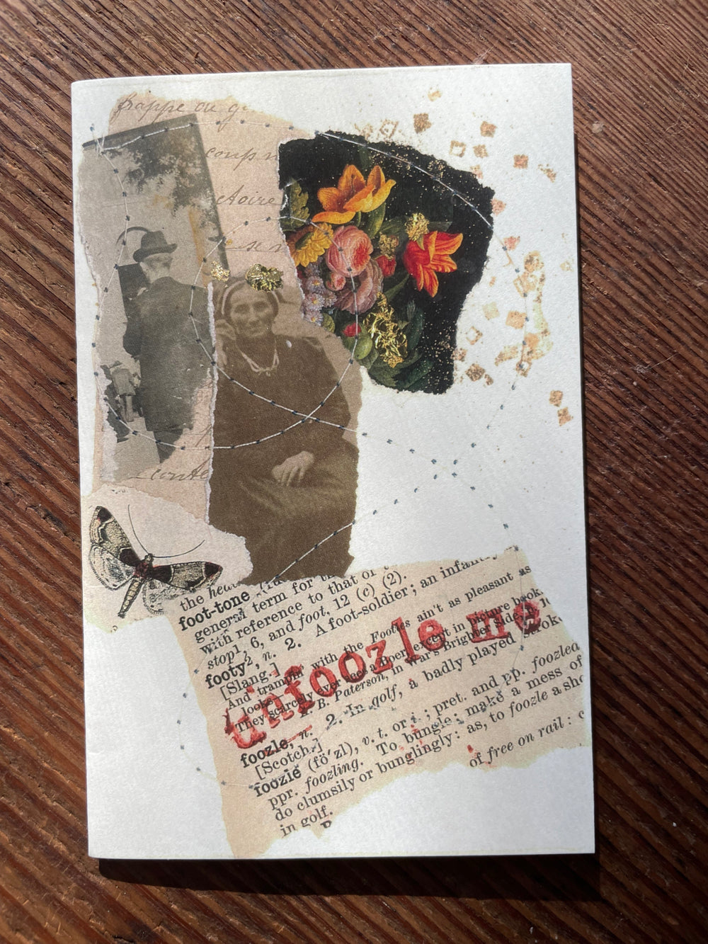 Elegant gent pack of printed cards with romantic themes and designs