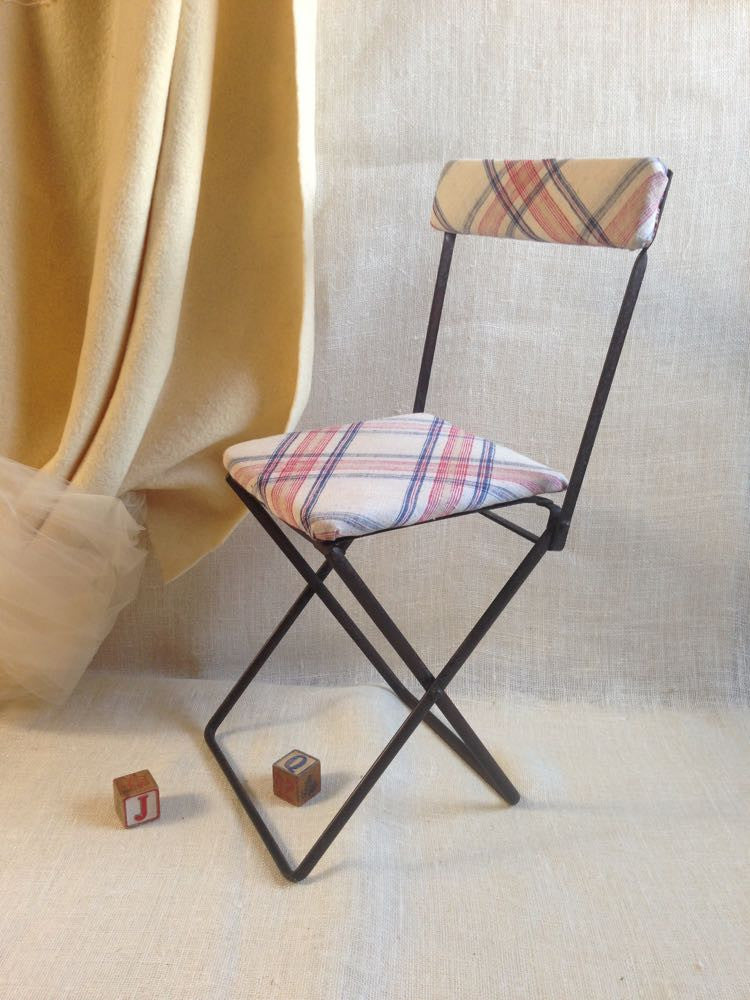 Vintage junior chair