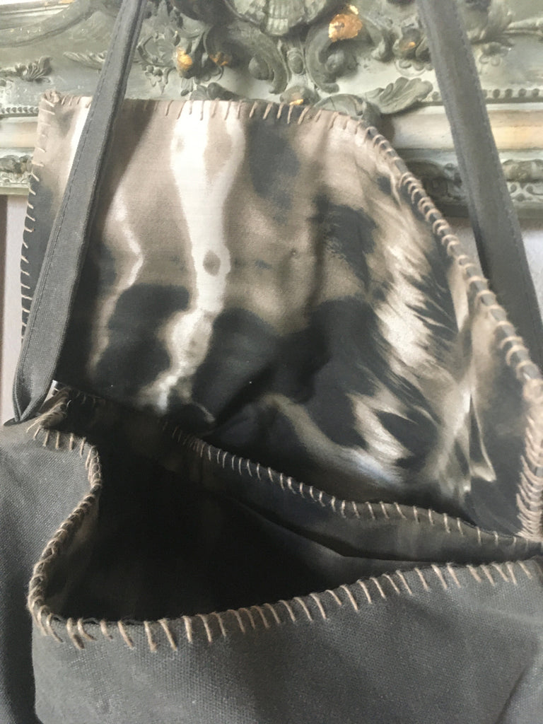 Sasha's demonstrate love bag