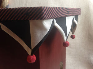 Jester table