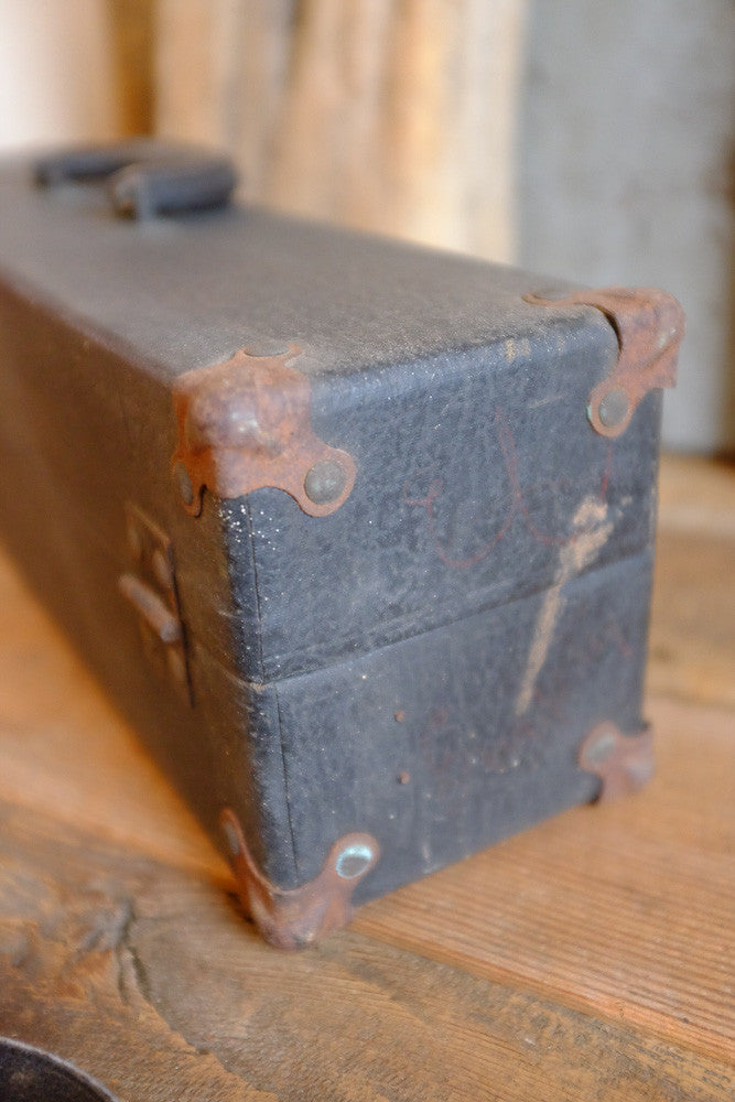 Antique Black Instrument Case SIde Detail