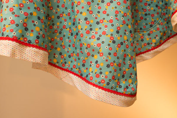 Handmade full apron with ric-rac border - Antares Furnishings