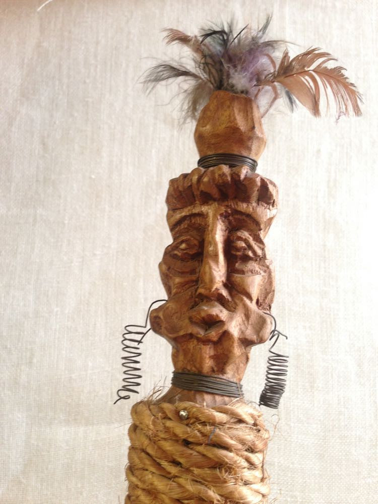 Vessy's wobbly tiki sculpture